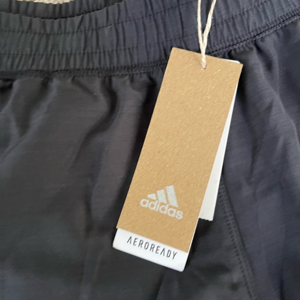 Adidas NEW black Athletic Training Short Women’s Large Heather Woven Pacer - Picture 4 of 12